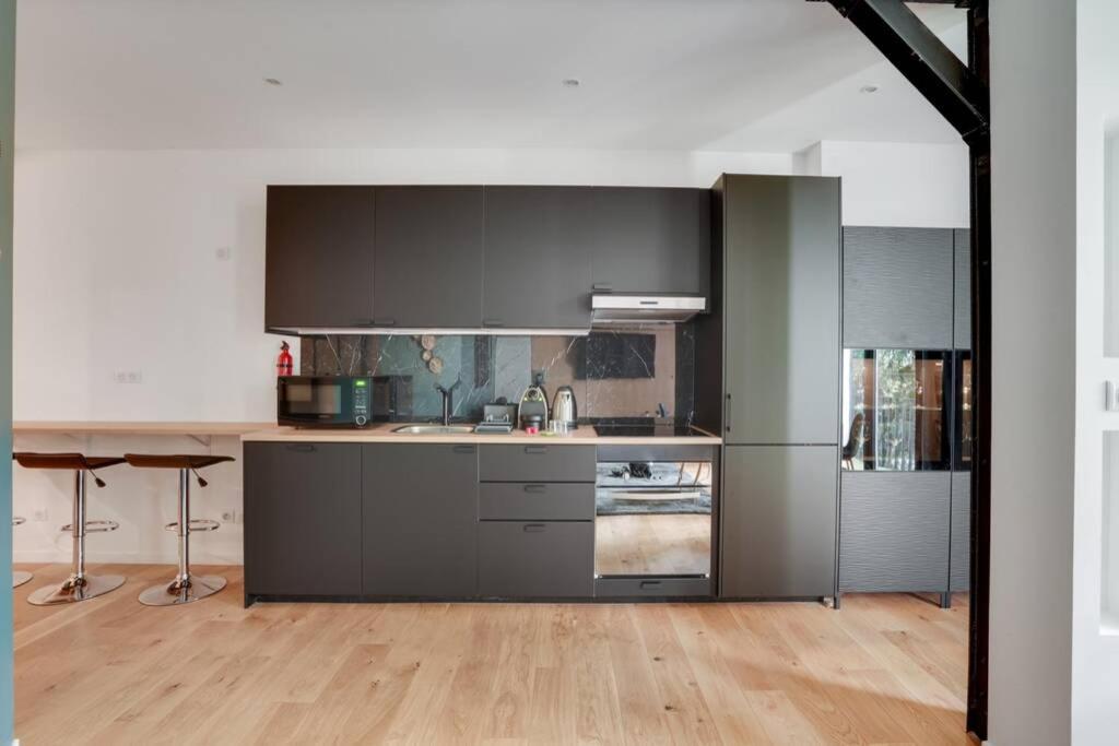 Suite Luxury Republique Paris Dış mekan fotoğraf